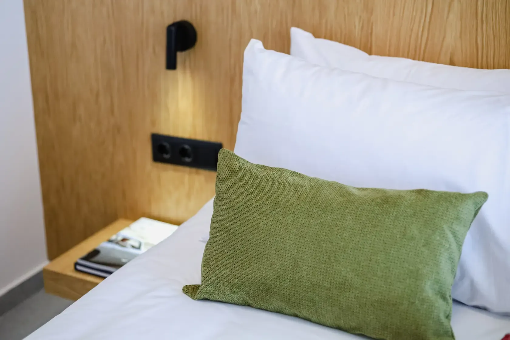 STANDARD DOUBLE ROOM WITH BALCONY
